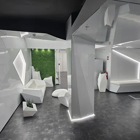 Hostel Optimi