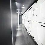 Optimi Хостел *