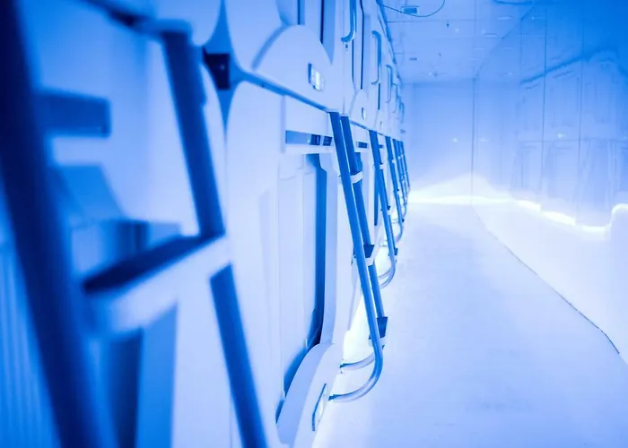 Optimi Хостел Більбао